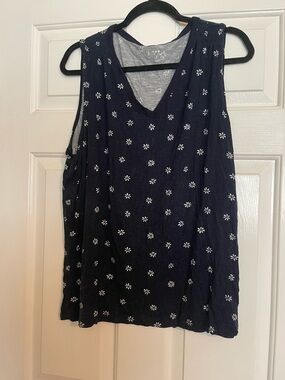 Maurices Navy V-Neck Daisy Print Tank